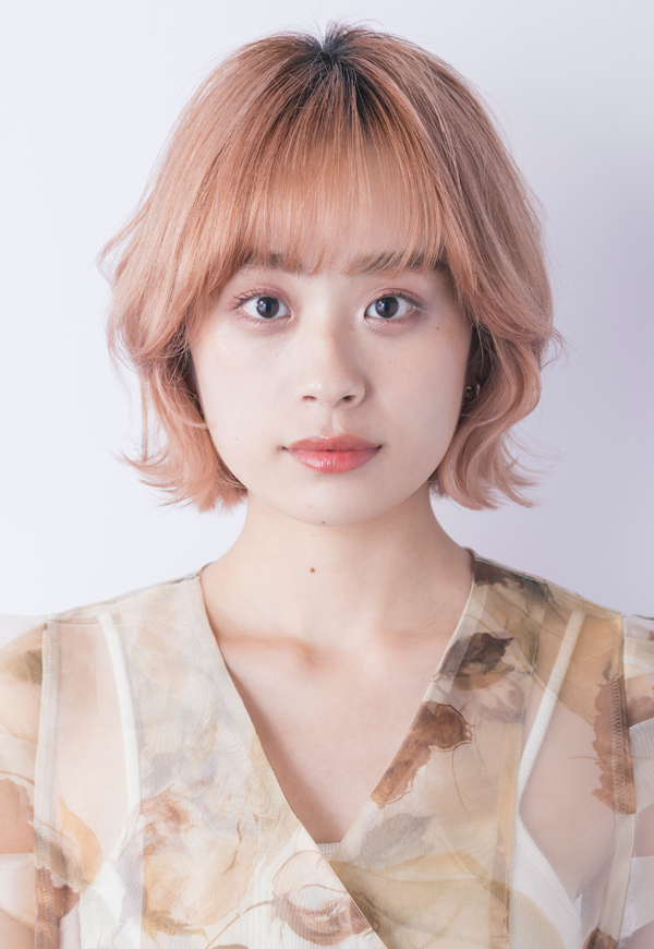 波巻きにしてまとまったウェーブをつくります